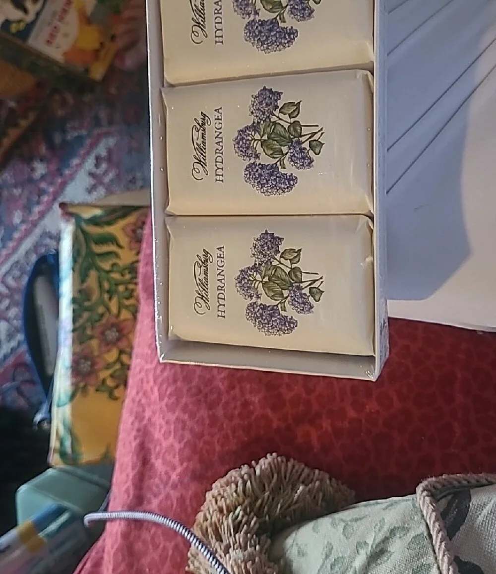 Colonial Williammsburg Hydrangea Triple-Milled Soap - Purple